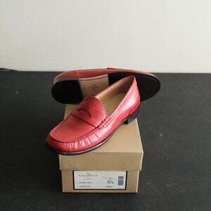 NWOB Cole Haan Laurel Moc Leather Loafer Tango Red Size 5.5